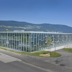 Construction du centre sportif Borné-Nau