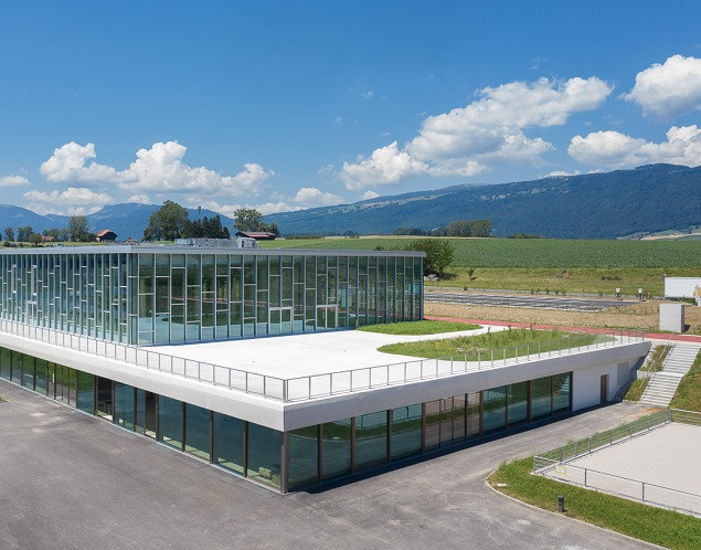 Construction du centre sportif Borné-Nau