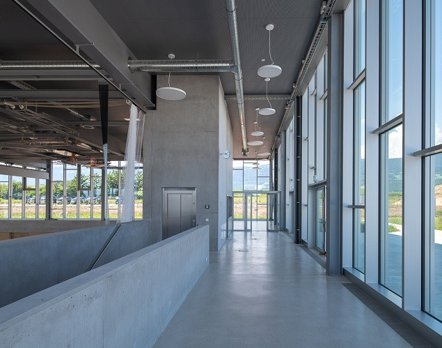 Construction du centre sportif Borné-Nau