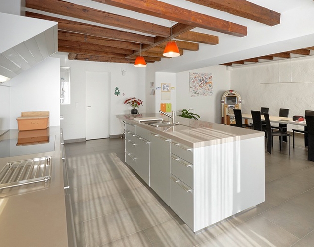 Transformation d'une maison villageoise