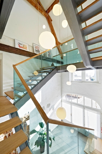 Transformation d'une maison villageoise