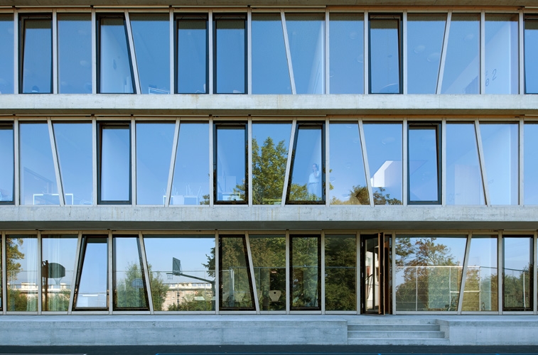 Construction d'une école spécialisée