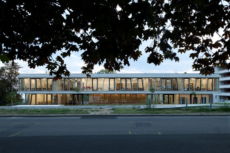 Construction d'une école spécialisée