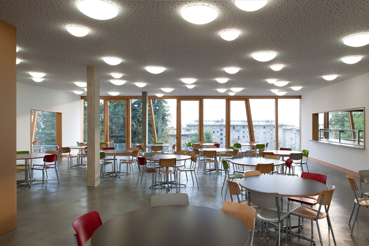 Construction d'une école spécialisée